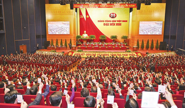 Thực hiện nguyên tắc tập trung dân chủ trong Đảng không phải là "sự chuyên quyền"