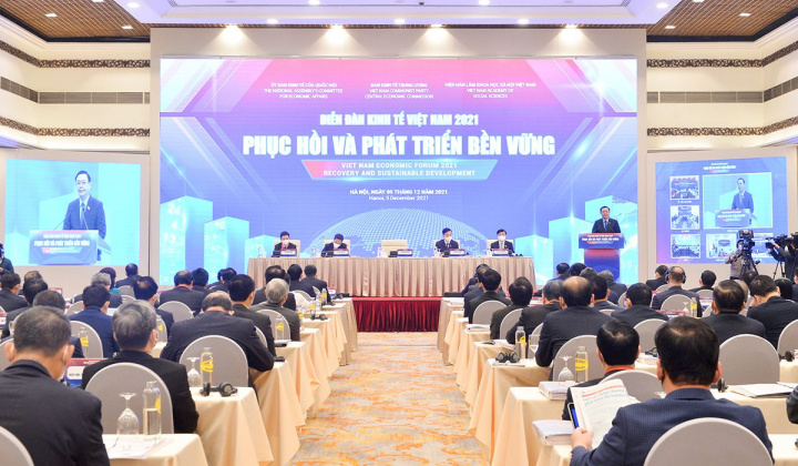 Phục hồi và phát triển kinh tế - xã hội: Cơ hội, yêu cầu và thách thức