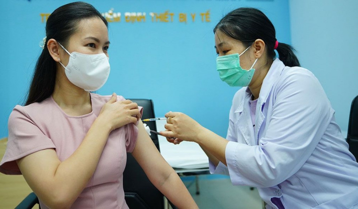 Tăng cường công tác tiêm vaccine phòng COVID-19