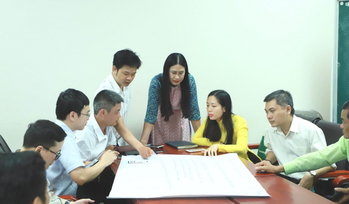 Bồi dưỡng công chức theo năng lực đáp ứng yêu cầu cải cách hành chính và chuyển đổi số ở nước ta hiện nay