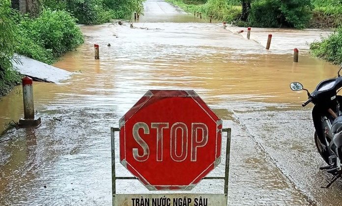 Chủ động phòng, chống sạt lở, bảo đảm an toàn tính mạng và tài sản của Nhân dân trước và trong mùa mưa lũ