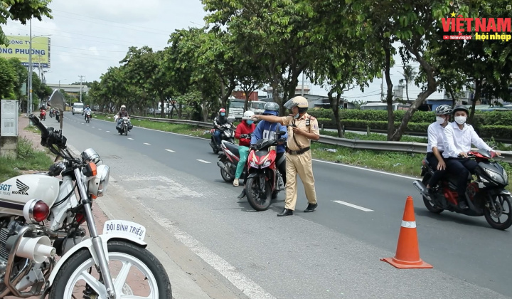 CSGT TP Hồ Chí Minh xử lý nhiều trường hợp vượt quá tốc độ đi Xe máy