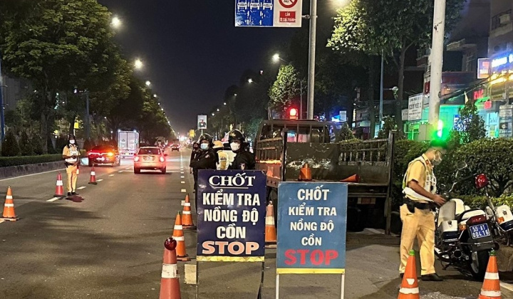 Công an TPHCM tăng cường kiểm tra, xử lý vi phạm về nồng độ cồn theo kinh nghiệm quốc tế