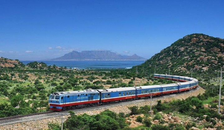 Đảm bảo an toàn, thông suốt trong quá trình khai thác đối với vận tải đường sắt tuyến Hà Nội - TP.HCM