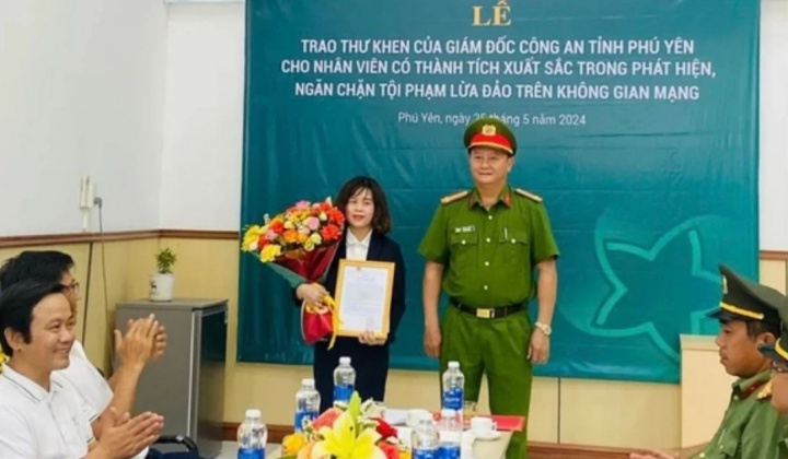 Thấy khách hàng giao dịch bất thường, nhân viên ngân hàng kịp thời ngăn chặn vụ lừa đảo giả danh công an