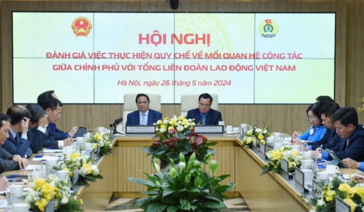 Quan hệ công tác giữa Chính phủ và Tổng Liên đoàn Lao động Việt Nam