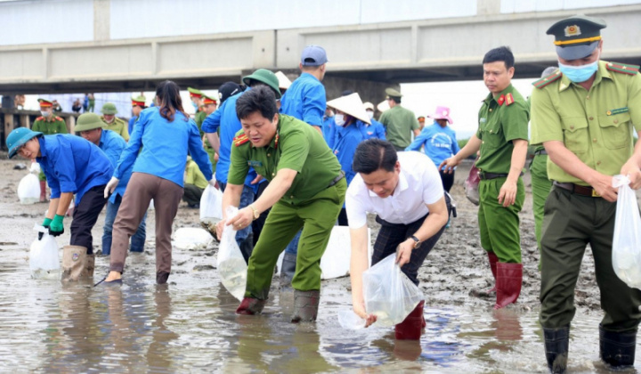 Hoàn thiện dự án Pháp lệnh sửa đổi, bổ sung một số điều của Pháp lệnh Cảnh sát môi trường