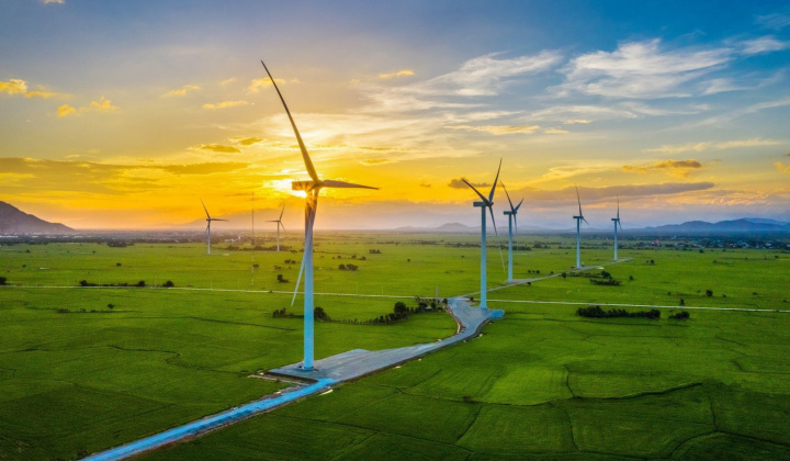 Hoàn thiện pháp luật nhằm nâng cao hiệu quả thu hút và hỗ trợ đầu tư trong lĩnh vực năng lượng tái tạo