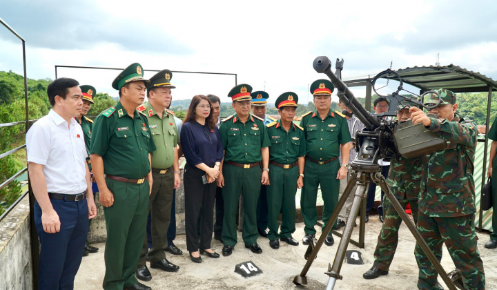 Thành lập Ban chỉ đạo phòng không nhân dân Trung ương