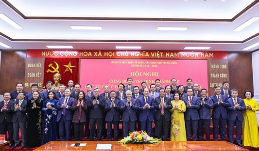 Đảng ủy Mặt trận Tổ quốc, các đoàn thể Trung ương công bố Quyết định thành lập các tổ chức đảng trực thuộc và công tác nhân sự