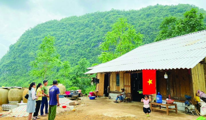 Phân bổ nguồn tiết kiệm 5% chi thường xuyên hỗ trợ xóa nhà tạm, nhà dột nát