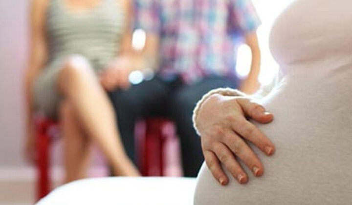 Cơ sở pháp lý của kỹ thuật hỗ trợ sinh sản và điều kiện mang thai hộ tại Việt Nam