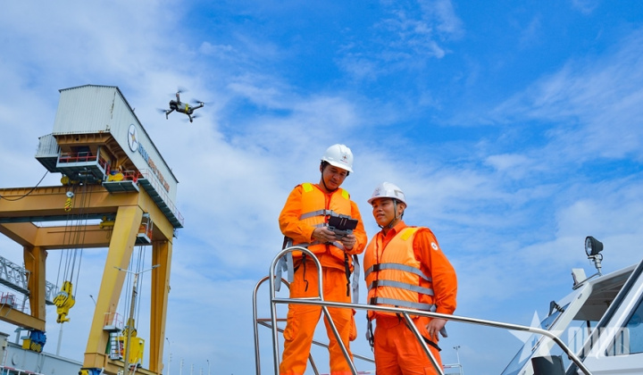 Giá điện: Cần chia sẻ và công bằng