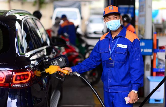 Bộ Công Thương sử dụng Quỹ bình ổn giá xăng dầu trong kỳ điều chỉnh giá hôm nay