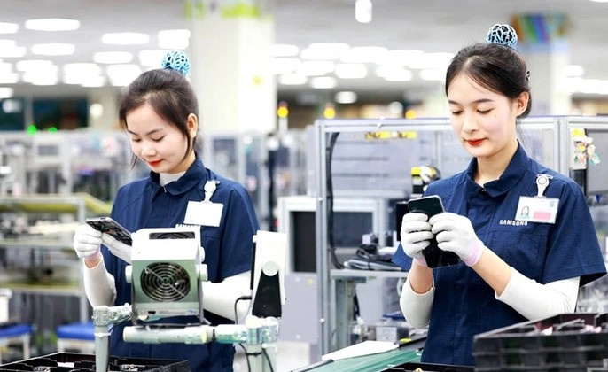 Hoàn thiện chính sách xã hội đối với công nhân trong kỷ nguyên mới