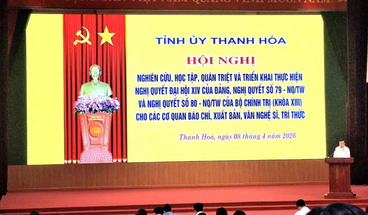 Phát huy vai trò tiên phong của báo chí, văn nghệ sĩ, trí thức trong định hướng dư luận xã hội