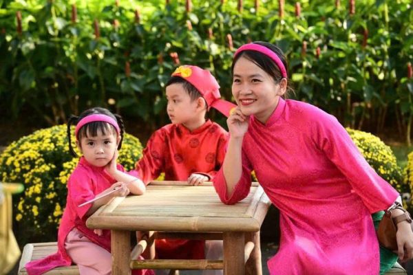 Từ 1/1/2027, phụ nữ sinh đủ 2 con trước 35 tuổi được hỗ trợ tối thiểu 2 triệu đồng
