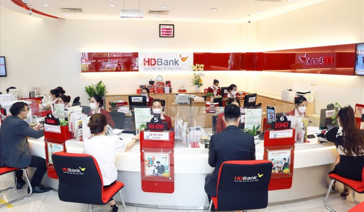 HDBank chuẩn bị chia cổ tức tỉ lệ 25%, ước lợi nhuận 6 tháng vượt kế hoạch