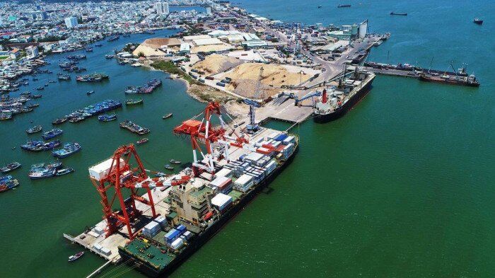 Đề xuất tăng mức đầu tư, lùi thời gian hoàn thành nâng cấp, cải tạo luồng Quy Nhơn
