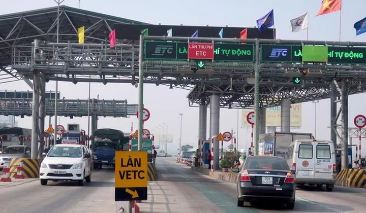 Bộ GTVT thúc các địa phương triển khai thu phí ETC hoàn toàn trên các tuyến cao tốc