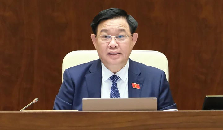 Không đóng cửa tín dụng cho bất động sản