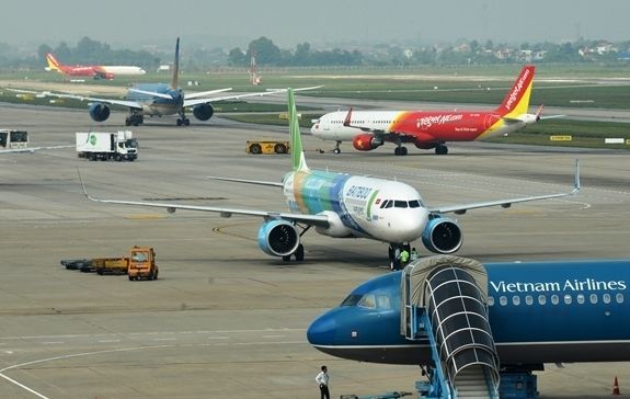 Bộ Tài chính nói gì về đề xuất miễn 100% thuế bảo vệ môi trường với nhiên liệu bay