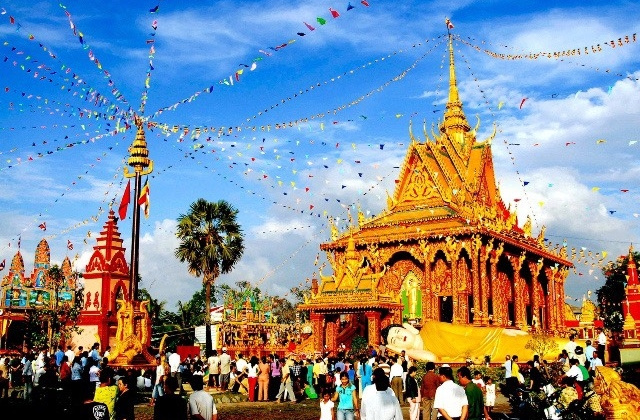 Vĩnh Long: Mừng Tết năm mới 2023 của đồng bào Khmer