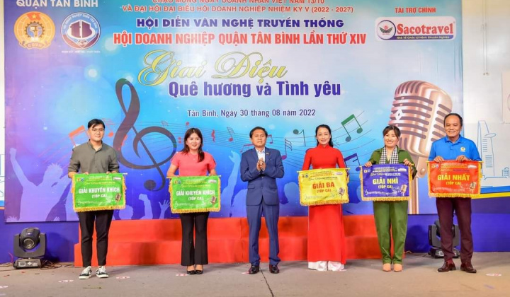 Tiểu học Đống Đa (Q.Tân Bình) đạt giải Nhất Hội thi “Giai điệu quê hương và tình yêu”