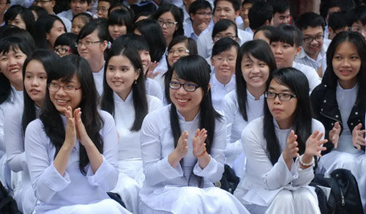 Chương trình phổ thông mới: Giảm số môn học, giảm số giờ học