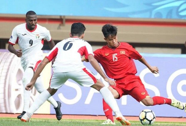 Giải U19 châu Á: Việt Nam gặp khó, Nhật Bản thắng hủy diệt