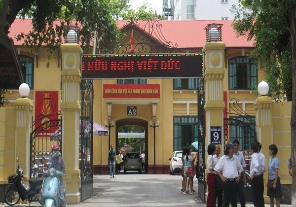 Bệnh viện Việt Đức thông tin về đường dây mua bán thận