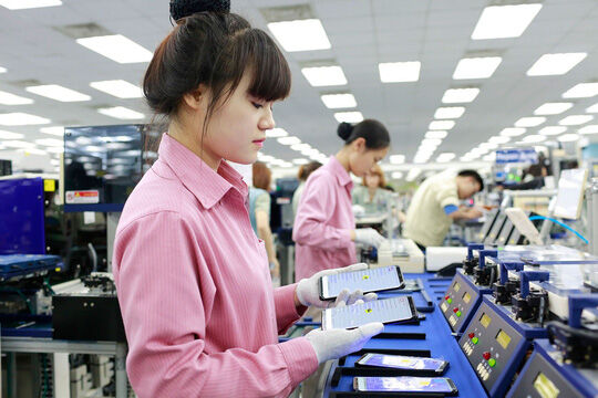 Cuộc chiến thương mại Mỹ - Trung khiến kim ngạch XK ngành điện thoại và linh kiện giảm sâu