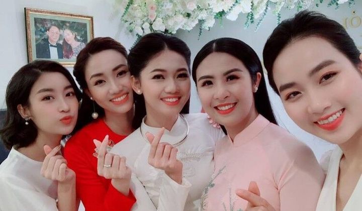 Á hậu Thanh Tú tổ chức lễ ăn hỏi với bạn trai doanh nhân hơn 16 tuổi