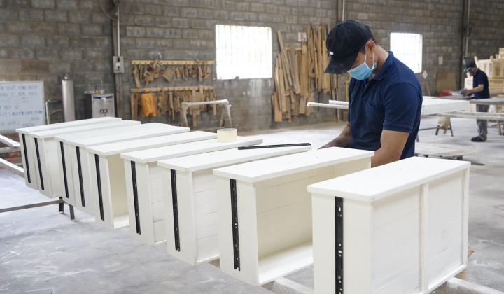 Giá trị xuất khẩu lâm sản chính vượt mức 8 tỷ USD