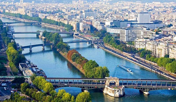 “Hội ngộ Sao đêm Paris”: Đẳng cấp du lịch 5 sao