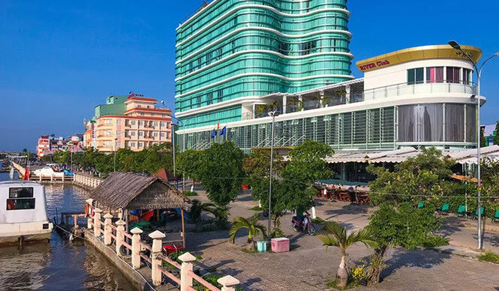 Thị xã Hà Tiên trở thành thành phố của tỉnh Kiên Giang 