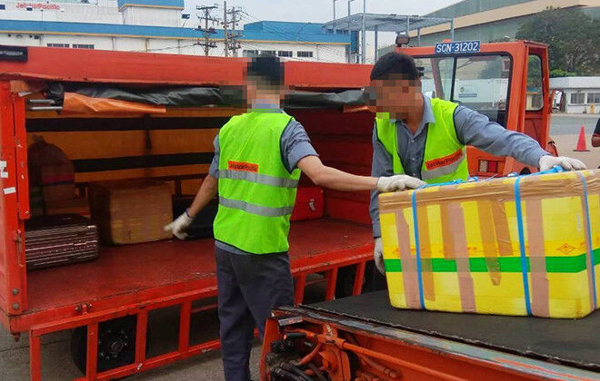 Ném hành lý của khách, 2 nhân viên Jetstar Pacific bị sa thải