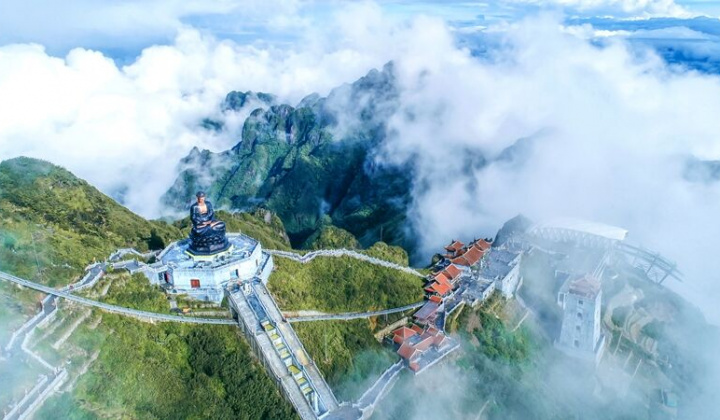 Chuyện chưa kể về Fansipan ngày ấy, bây giờ