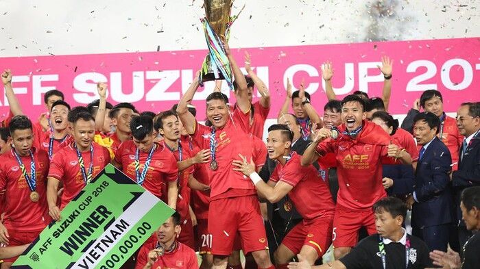 Việt Nam vô địch AFF Cup 2018: Triệu con tim vỡ òa niềm vui chiến thắng 