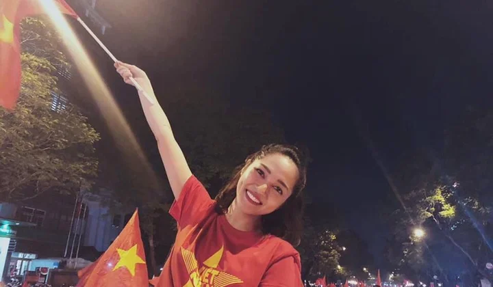 Hình ảnh đẹp khi sao Việt mừng tuyển Việt Nam vô địch AFF Cup