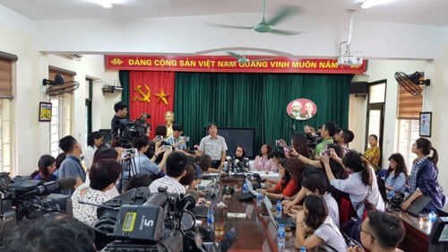 Thành lập Đoàn thanh tra xác minh sự việc cô giáo tiểu học để học sinh tát bạn