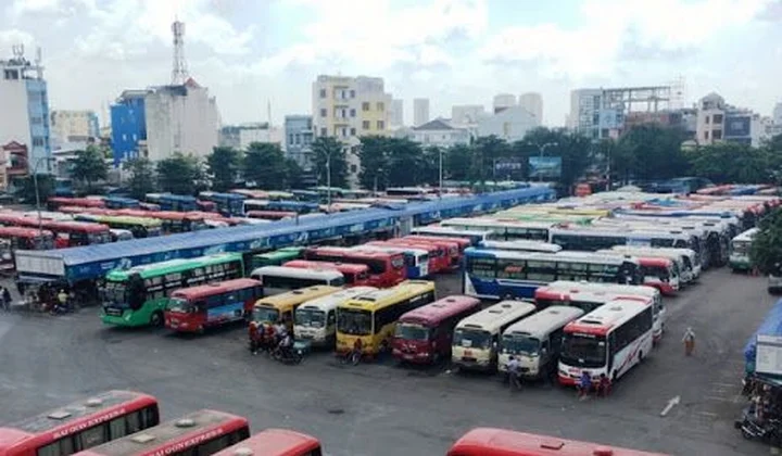 Bộ Tài Chính đề xuất giảm 10-30% phí sử dụng đường bộ