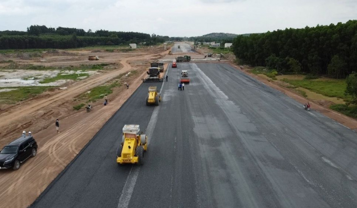 Giám đốc Ban QLDA Thăng Long xin nghỉ hưu trước tuổi