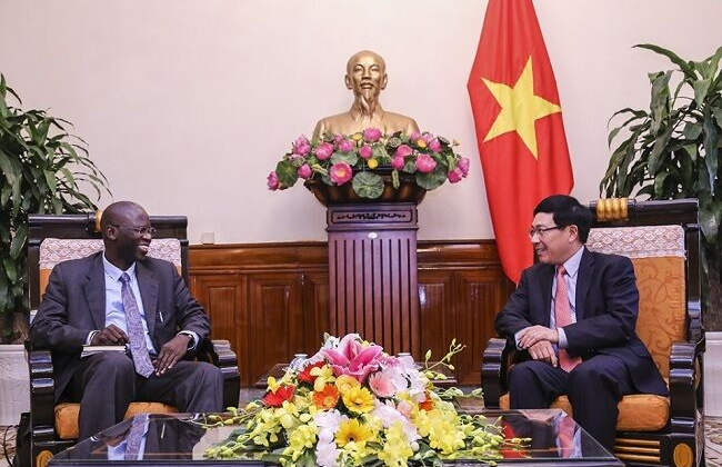 Phó Thủ tướng Phạm Bình Minh tiếp Giám đốc WB tại Việt Nam