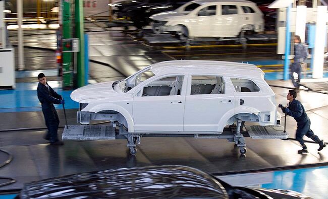 Xe Nhật, xe Đức hưởng thuế 0%: Ô tô hạng sang giảm giá mạnh