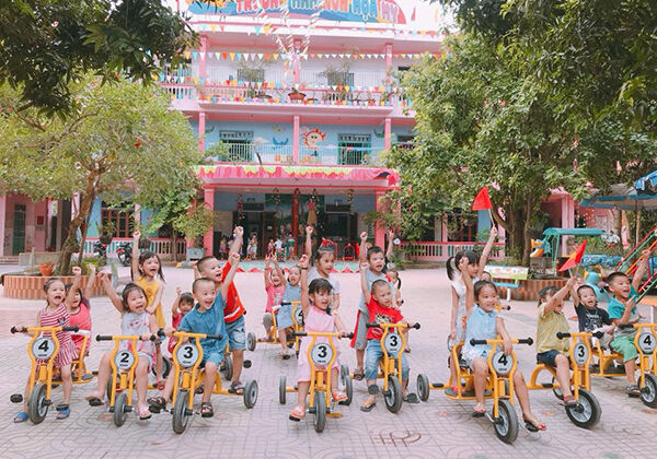 Nâng cao chất lượng  chăm sóc giáo dục trẻ