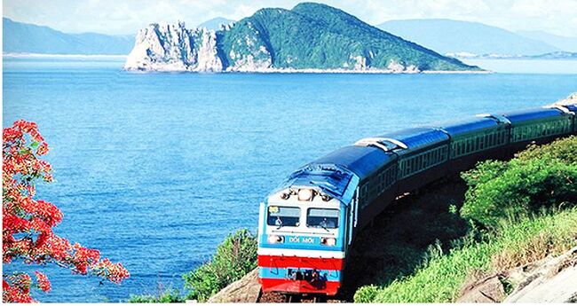 Hàng không, đường sắt 'căng mình' phục vụ nghỉ lễ