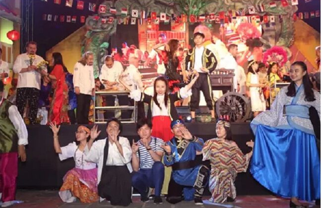 Ẩm thực thế giới thu nhỏ tại phố cổ Hội An