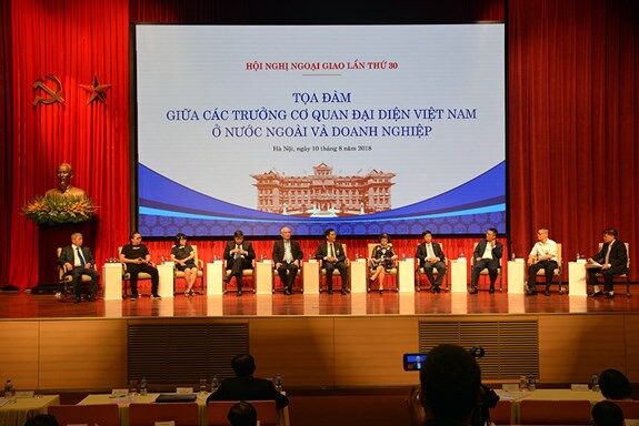 Ngoại giao phục vụ phát triển đồng hành cùng doanh nghiệp