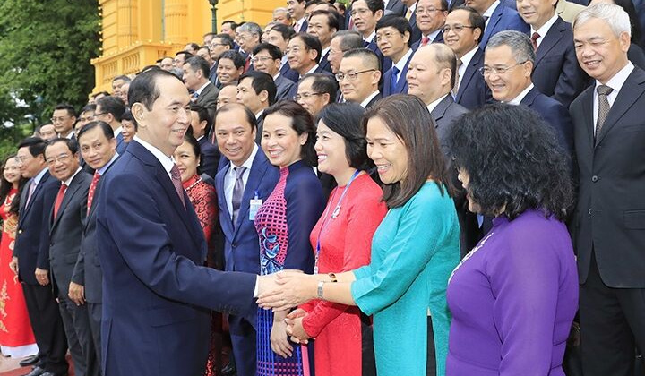 Chủ tịch nước Trần Đại Quang tiếp các trưởng cơ quan đại diện Việt Nam ở nước ngoài